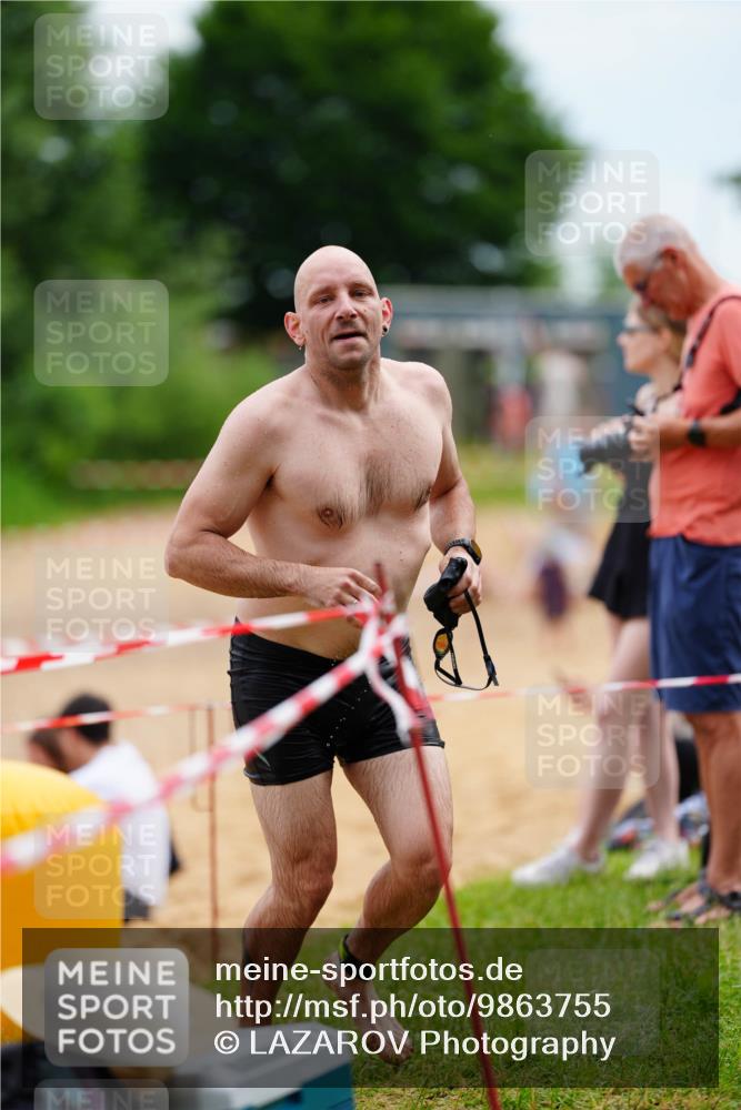 21.06.2026 - 29. Vierlanden-Triathlon LAZAROV Photography http://msf.ph/oto/9863755 21.06.2026 11:07:16 Schwimmen 684 meine-sportfotos.de