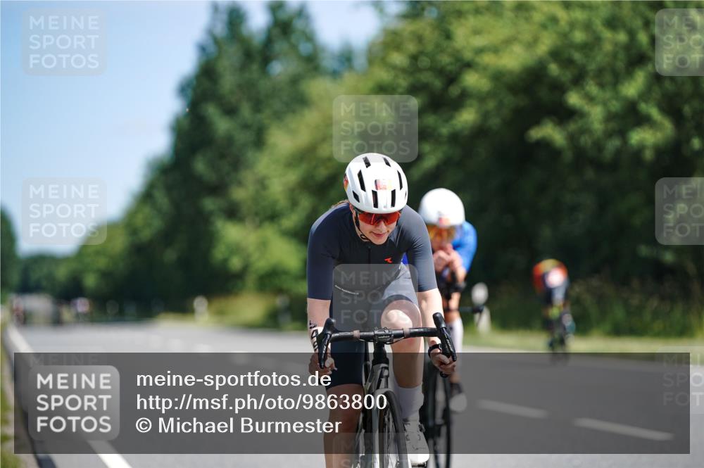 21.06.2026 - Viking Triathlon Michael Burmester http://msf.ph/oto/9863800 21.06.2026 11:41:41 Radfahren 25, 214, 219, 239, 269, 314, 322, 407, 508, 547, 549, 575 meine-sportfotos.de