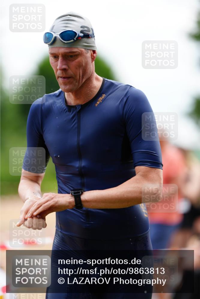 21.06.2026 - 29. Vierlanden-Triathlon LAZAROV Photography http://msf.ph/oto/9863813 21.06.2026 11:10:12 Schwimmen 741, 773 meine-sportfotos.de