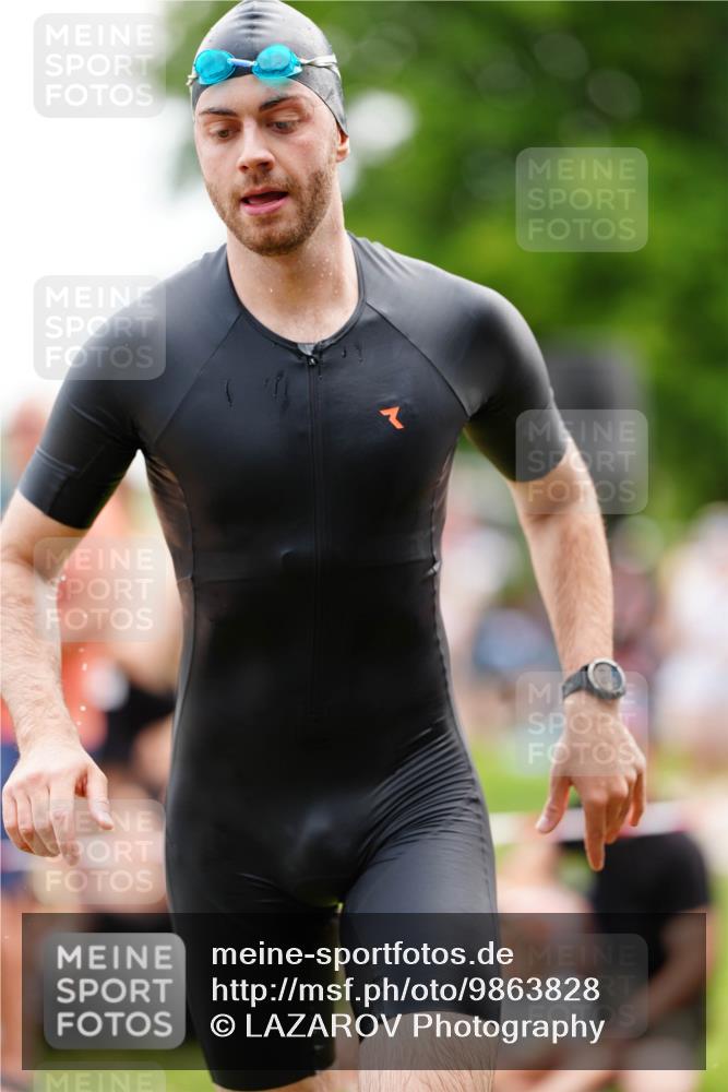 21.06.2026 - 29. Vierlanden-Triathlon LAZAROV Photography http://msf.ph/oto/9863828 21.06.2026 11:10:30 Schwimmen 730, 755, 777 meine-sportfotos.de