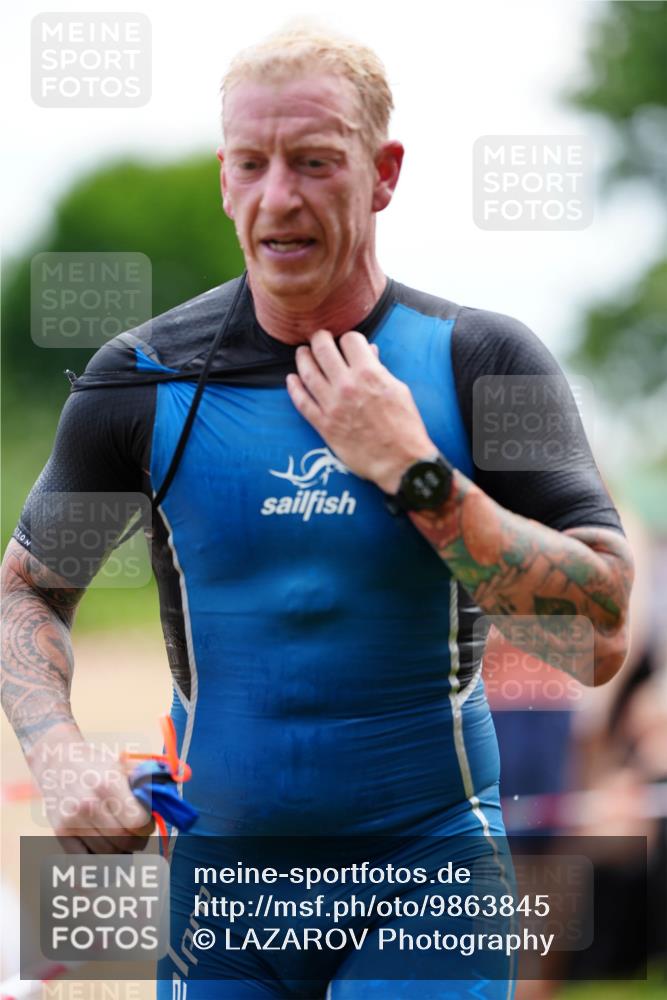 21.06.2026 - 29. Vierlanden-Triathlon LAZAROV Photography http://msf.ph/oto/9863845 21.06.2026 11:10:50 Schwimmen 756, 764, 767, 802, 805, 821 meine-sportfotos.de