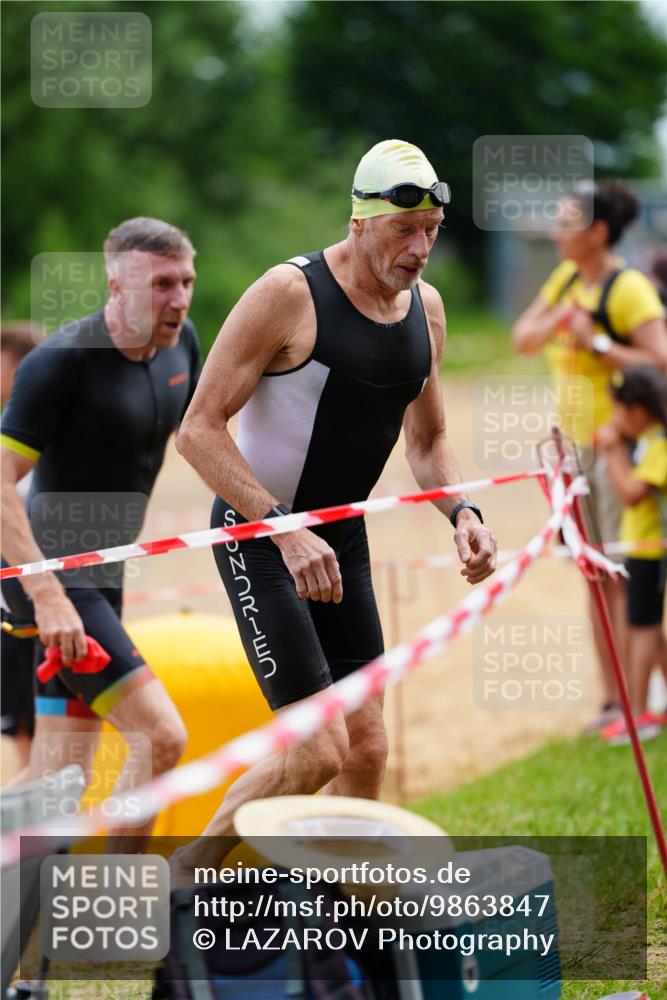 21.06.2026 - 29. Vierlanden-Triathlon LAZAROV Photography http://msf.ph/oto/9863847 21.06.2026 11:10:56 Schwimmen 756, 764, 767, 805, 821 meine-sportfotos.de