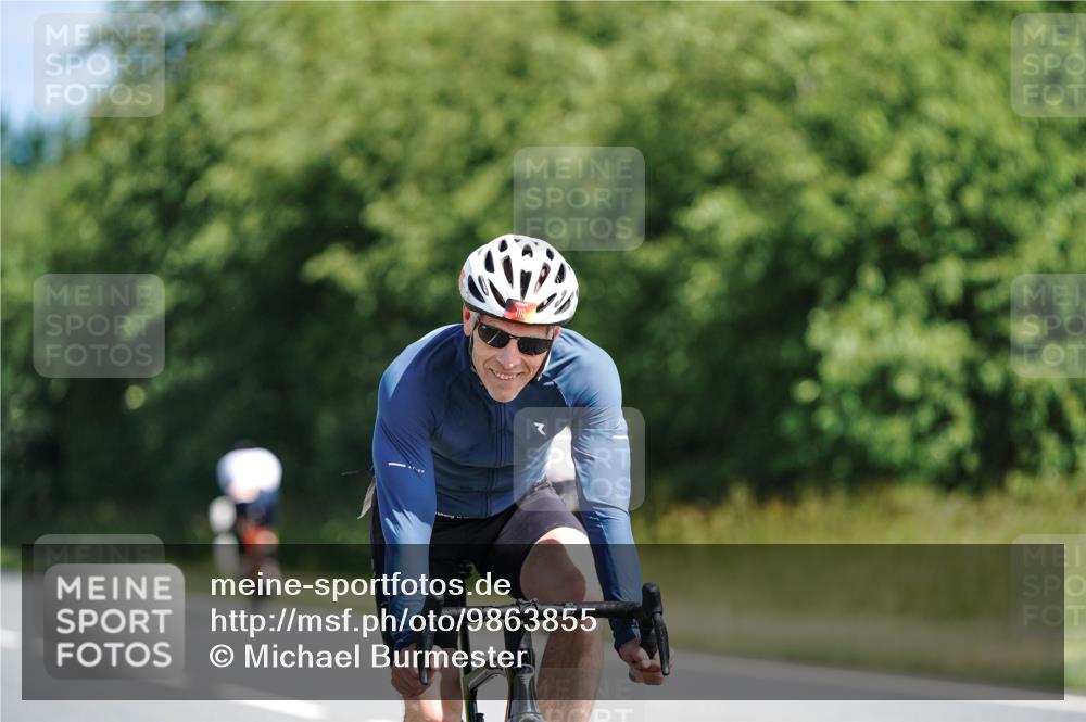21.06.2026 - Viking Triathlon Michael Burmester http://msf.ph/oto/9863855 21.06.2026 11:42:33 Radfahren 16, 53, 116, 118, 132, 172, 226, 331, 397, 556, 634, 645, 661 meine-sportfotos.de