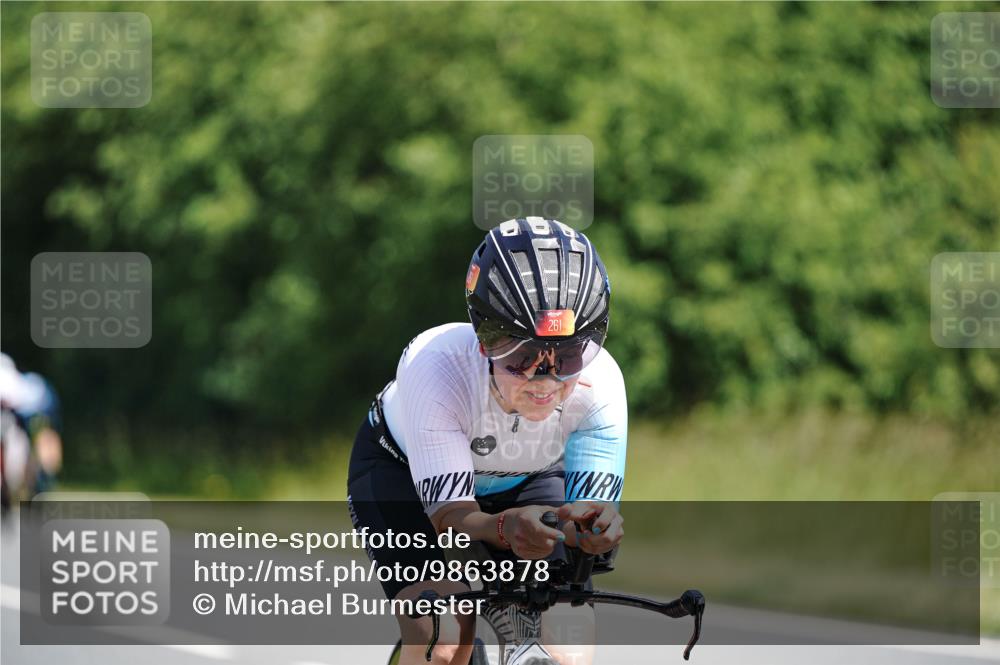 21.06.2026 - Viking Triathlon Michael Burmester http://msf.ph/oto/9863878 21.06.2026 11:43:59 Radfahren 20, 66, 68, 70, 70, 75, 255, 261, 348, 370, 374, 386, 419, 441, 463, 642, 670 meine-sportfotos.de