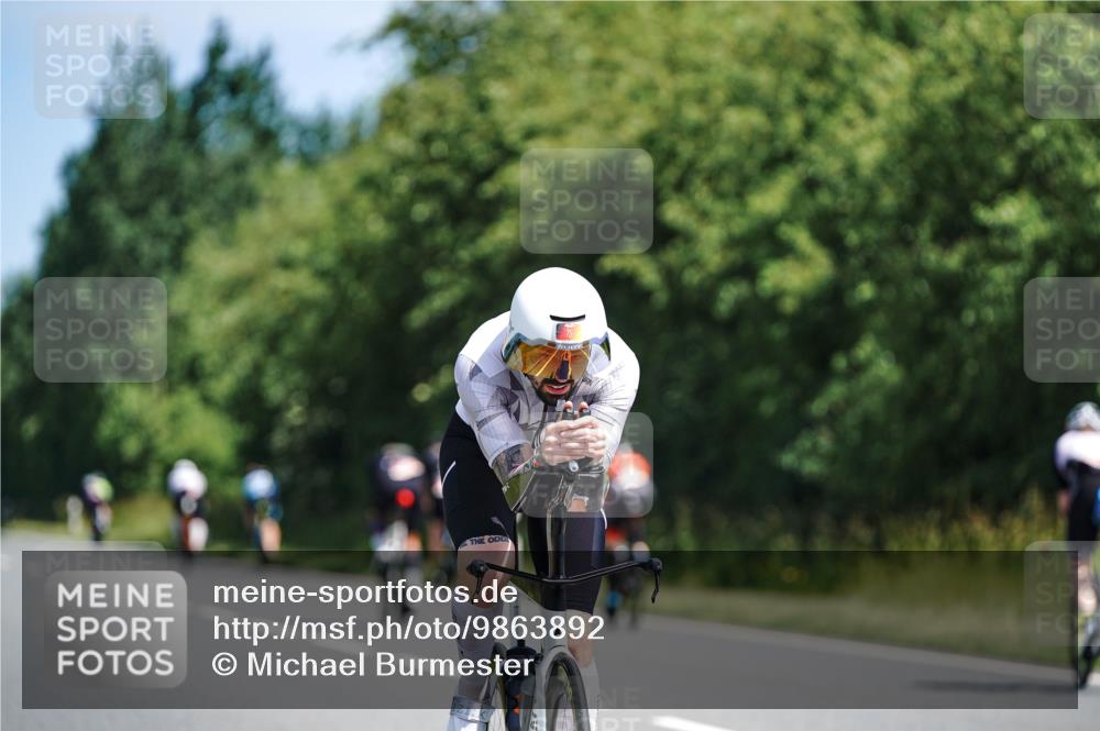 21.06.2026 - Viking Triathlon Michael Burmester http://msf.ph/oto/9863892 21.06.2026 11:44:03 Radfahren 20, 44, 68, 70, 75, 84, 163, 255, 261, 289, 348, 370, 374, 419, 463, 509, 613, 642, 670 meine-sportfotos.de