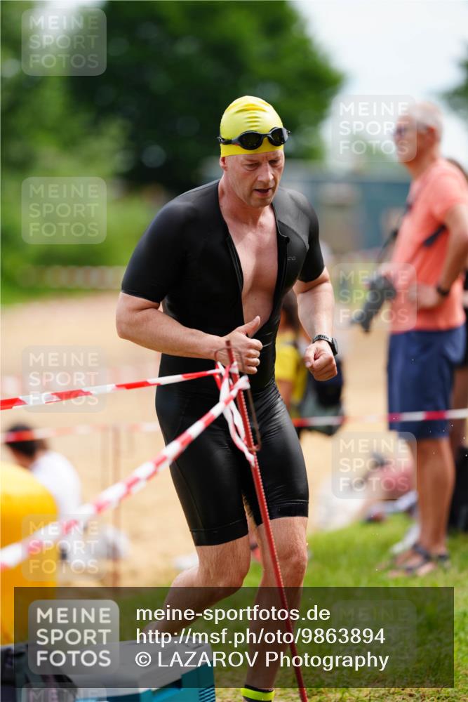 21.06.2026 - 29. Vierlanden-Triathlon LAZAROV Photography http://msf.ph/oto/9863894 21.06.2026 11:12:36 Schwimmen 759, 766, 772, 813 meine-sportfotos.de