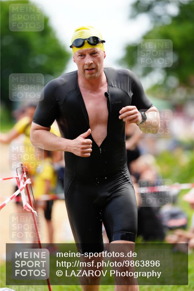 21.06.2026 - 29. Vierlanden-Triathlon LAZAROV Photography http://msf.ph/oto/9863896 21.06.2026 11:12:37 Schwimmen 759, 760, 766, 772, 817 meine-sportfotos.de