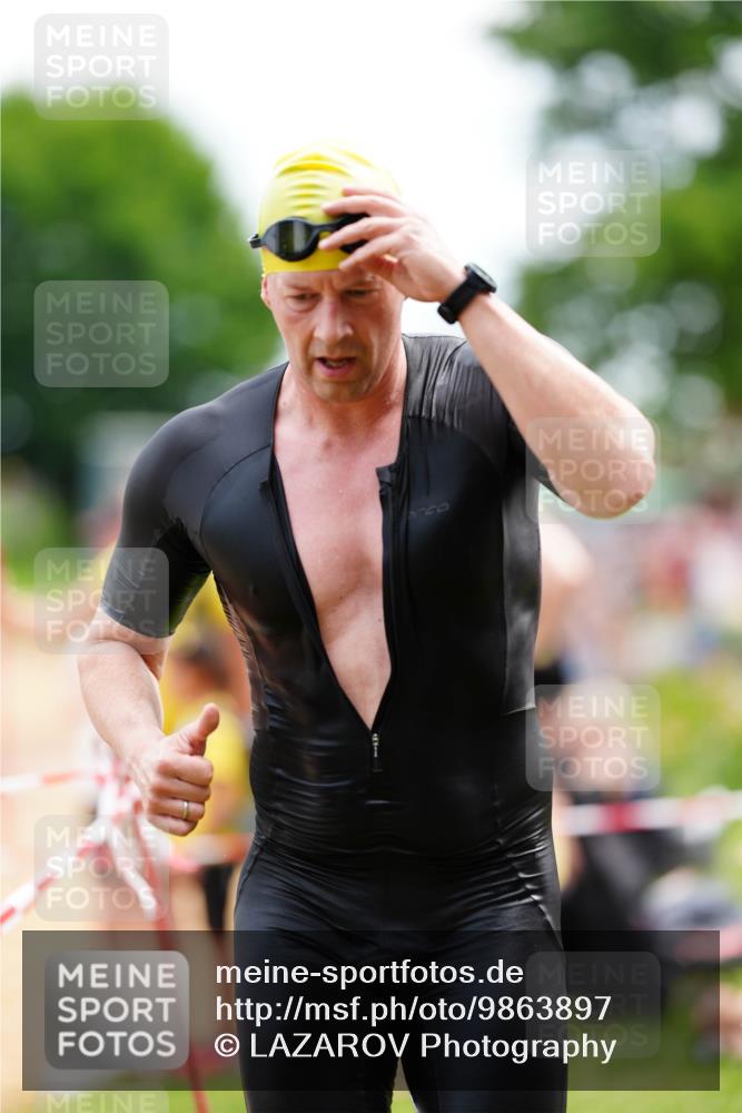 21.06.2026 - 29. Vierlanden-Triathlon LAZAROV Photography http://msf.ph/oto/9863897 21.06.2026 11:12:37 Schwimmen 759, 760, 766, 772, 817 meine-sportfotos.de
