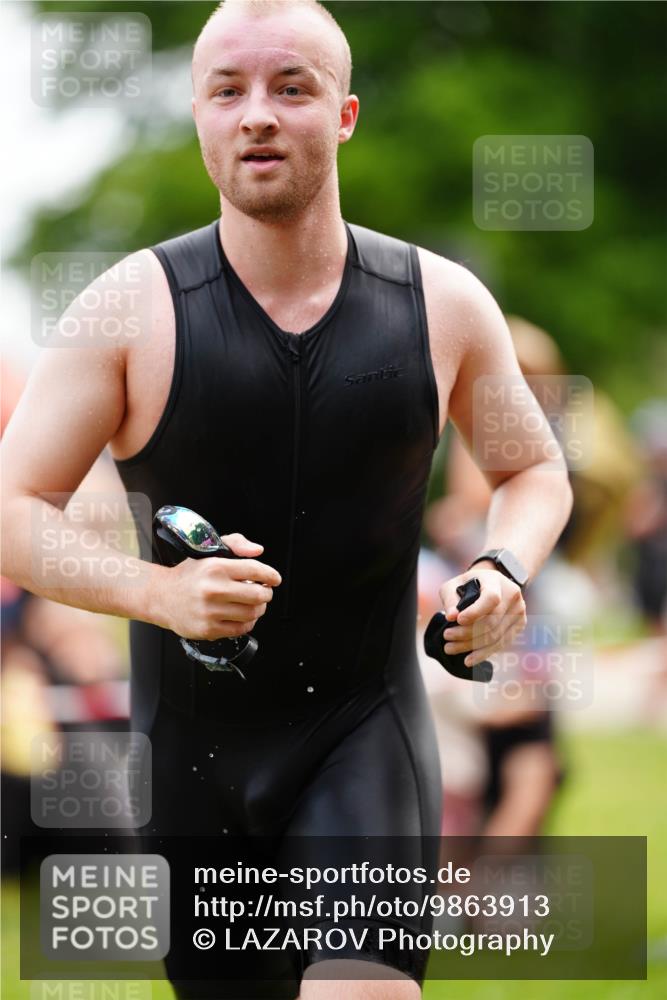 21.06.2026 - 29. Vierlanden-Triathlon LAZAROV Photography http://msf.ph/oto/9863913 21.06.2026 11:13:00 Schwimmen 629, 752, 795 meine-sportfotos.de