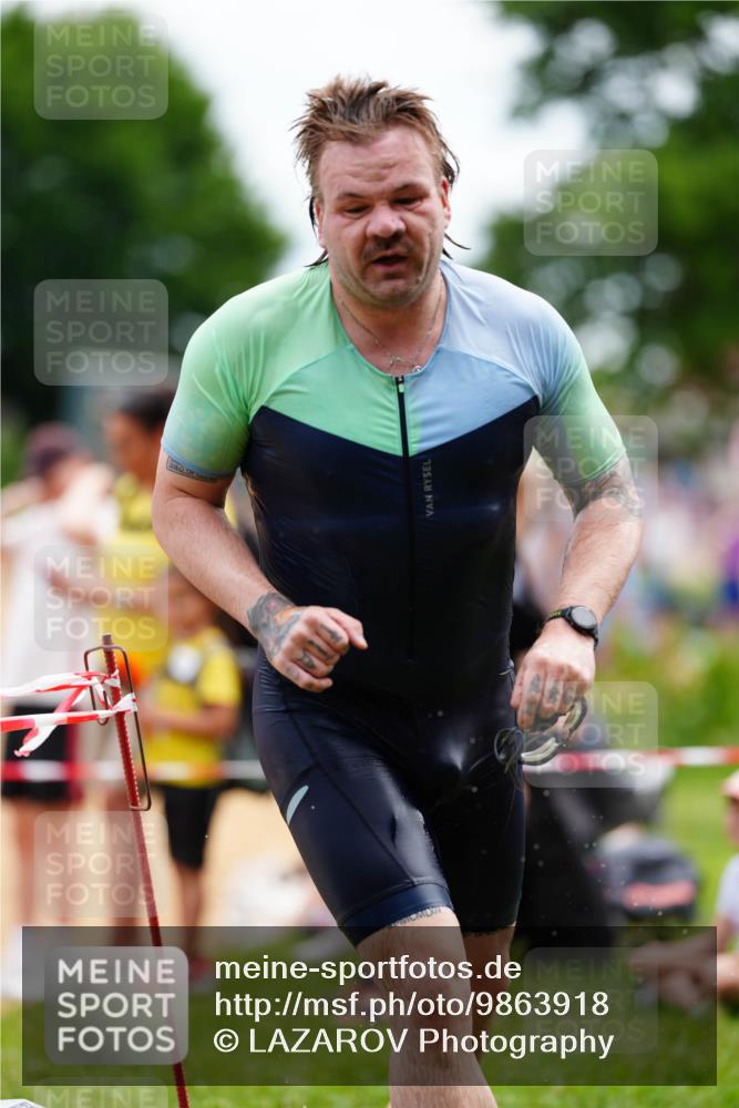 21.06.2026 - 29. Vierlanden-Triathlon LAZAROV Photography http://msf.ph/oto/9863918 21.06.2026 11:13:11 Schwimmen 629 meine-sportfotos.de