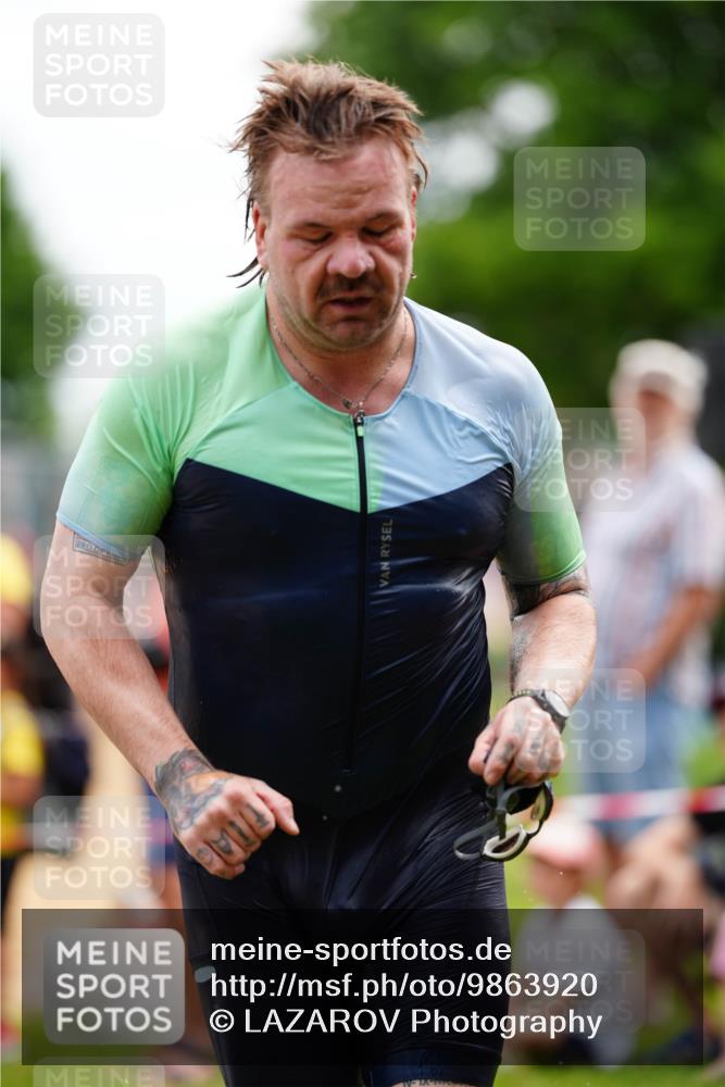 21.06.2026 - 29. Vierlanden-Triathlon LAZAROV Photography http://msf.ph/oto/9863920 21.06.2026 11:13:11 Schwimmen 629 meine-sportfotos.de