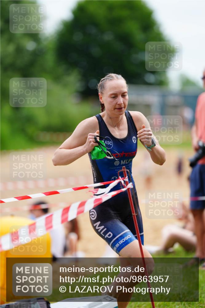21.06.2026 - 29. Vierlanden-Triathlon LAZAROV Photography http://msf.ph/oto/9863957 21.06.2026 11:14:06 Schwimmen 838 meine-sportfotos.de
