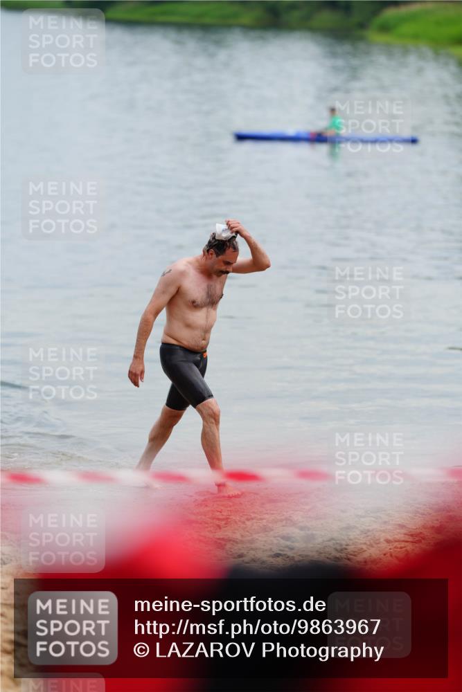 21.06.2026 - 29. Vierlanden-Triathlon LAZAROV Photography http://msf.ph/oto/9863967 21.06.2026 11:15:03 Schwimmen 902 meine-sportfotos.de