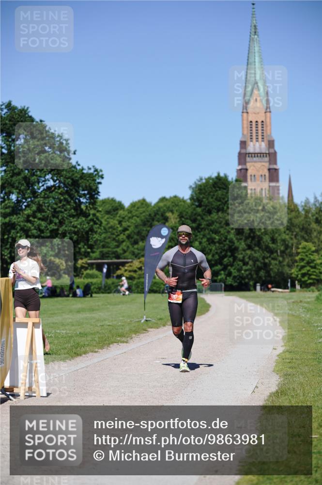 21.06.2026 - Viking Triathlon Michael Burmester http://msf.ph/oto/9863981 21.06.2026 16:30:33 Laufen 557 meine-sportfotos.de