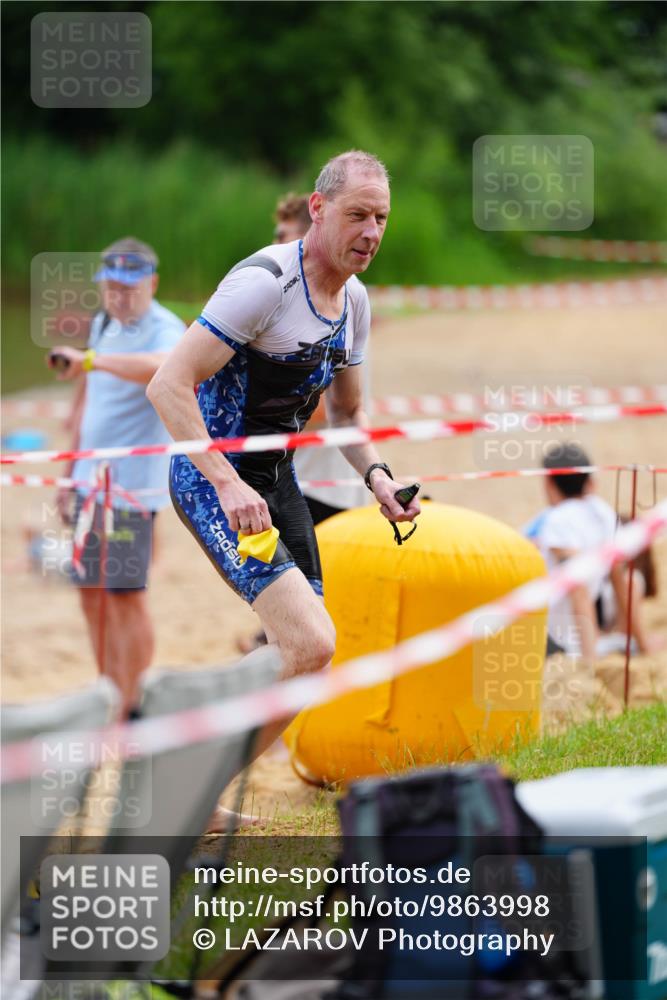 21.06.2026 - 29. Vierlanden-Triathlon LAZAROV Photography http://msf.ph/oto/9863998 21.06.2026 11:15:29 Schwimmen 781 meine-sportfotos.de