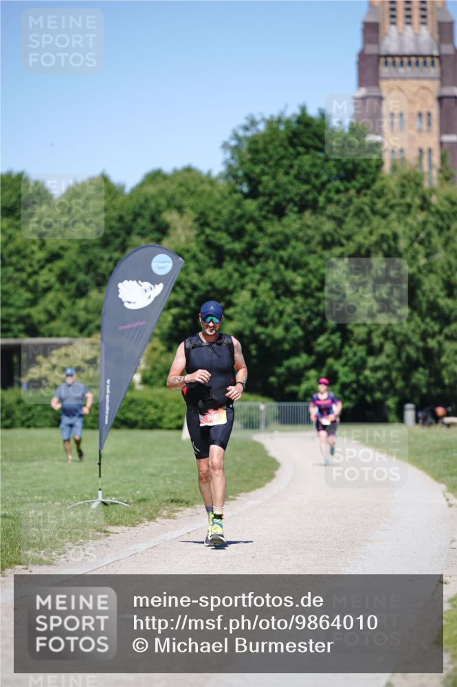 21.06.2026 - Viking Triathlon Michael Burmester http://msf.ph/oto/9864010 21.06.2026 16:32:31 Laufen  meine-sportfotos.de