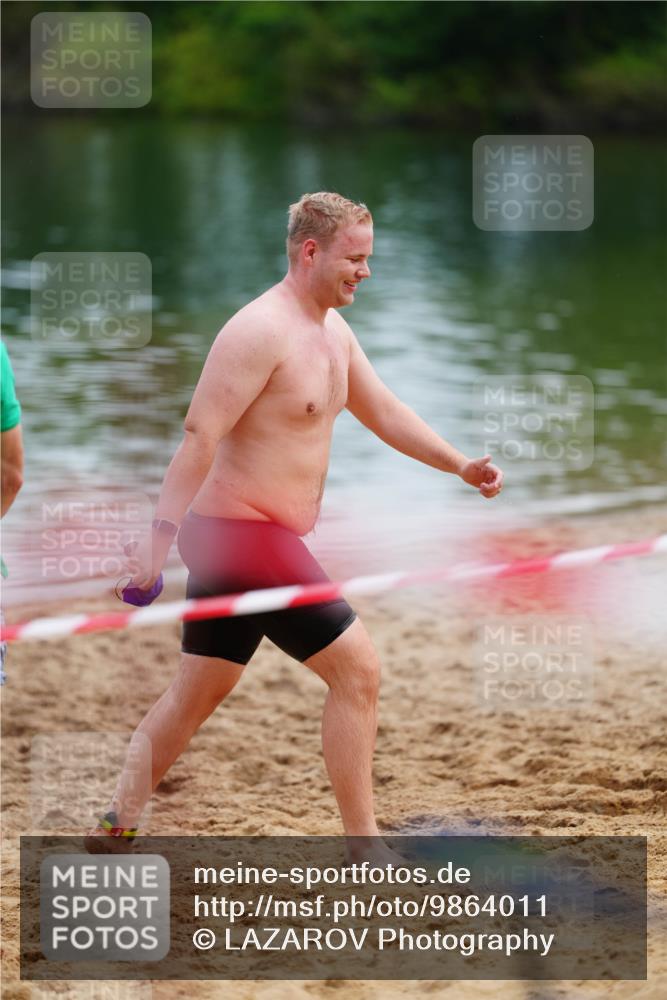 21.06.2026 - 29. Vierlanden-Triathlon LAZAROV Photography http://msf.ph/oto/9864011 21.06.2026 11:15:44 Schwimmen 736 meine-sportfotos.de