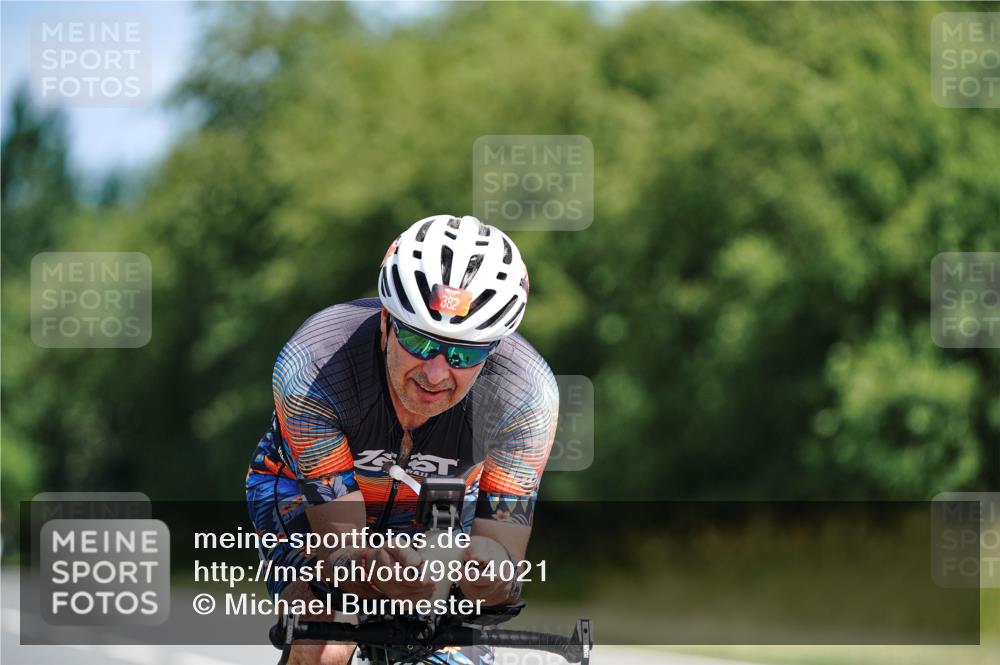 21.06.2026 - Viking Triathlon Michael Burmester http://msf.ph/oto/9864021 21.06.2026 11:44:57 Radfahren 63, 72, 99, 113, 162, 198, 257, 382, 460, 522 meine-sportfotos.de