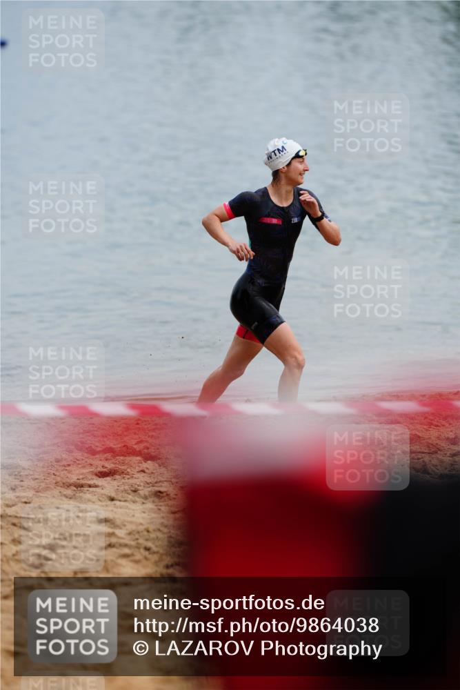 21.06.2026 - 29. Vierlanden-Triathlon LAZAROV Photography http://msf.ph/oto/9864038 21.06.2026 11:17:34 Schwimmen 863 meine-sportfotos.de