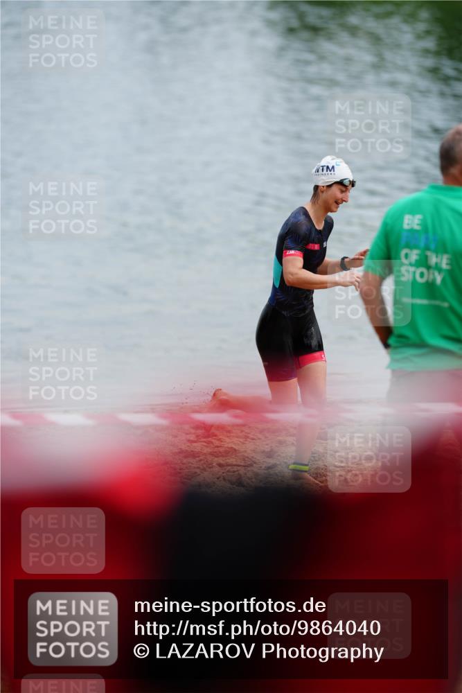 21.06.2026 - 29. Vierlanden-Triathlon LAZAROV Photography http://msf.ph/oto/9864040 21.06.2026 11:17:34 Schwimmen 863 meine-sportfotos.de