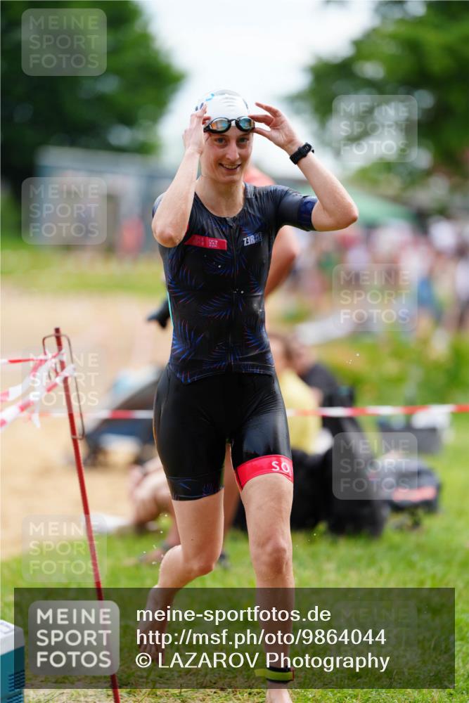 21.06.2026 - 29. Vierlanden-Triathlon LAZAROV Photography http://msf.ph/oto/9864044 21.06.2026 11:17:39 Schwimmen 863 meine-sportfotos.de