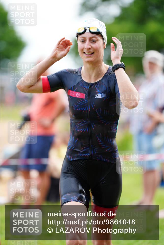 21.06.2026 - 29. Vierlanden-Triathlon LAZAROV Photography http://msf.ph/oto/9864048 21.06.2026 11:17:40 Schwimmen 863 meine-sportfotos.de