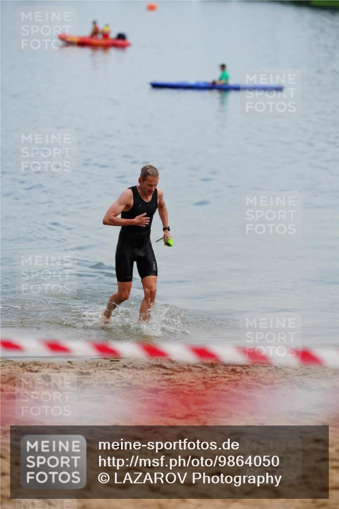 21.06.2026 - 29. Vierlanden-Triathlon LAZAROV Photography http://msf.ph/oto/9864050 21.06.2026 11:18:22 Schwimmen 769 meine-sportfotos.de