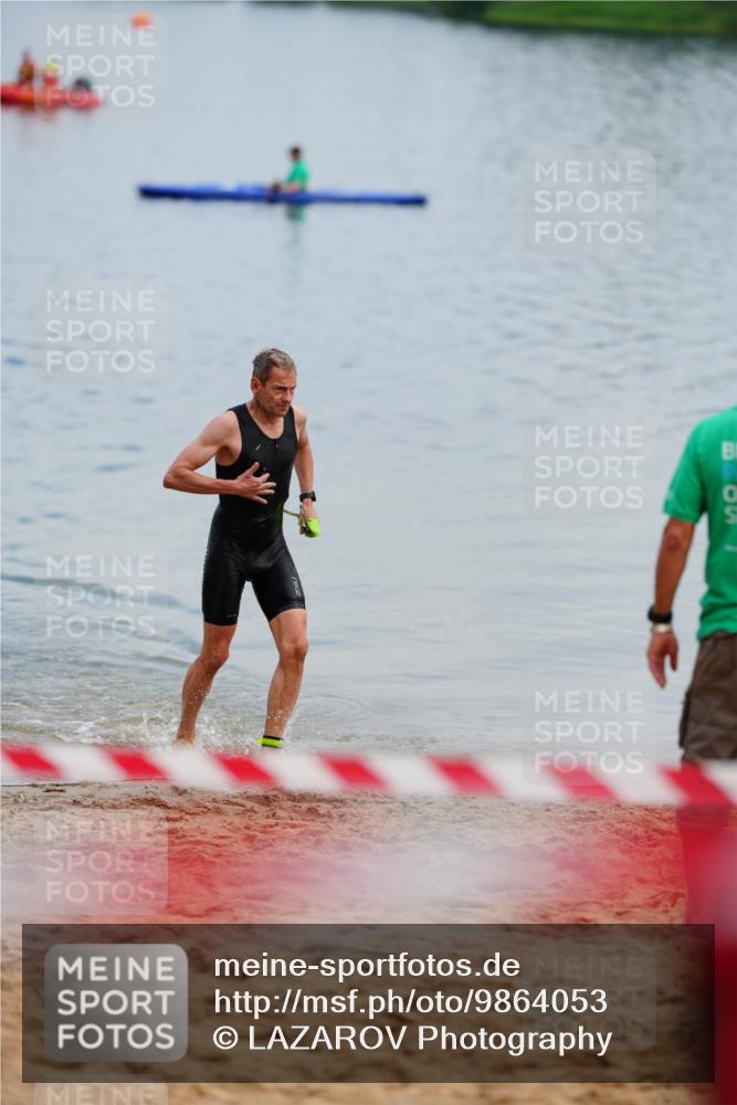 21.06.2026 - 29. Vierlanden-Triathlon LAZAROV Photography http://msf.ph/oto/9864053 21.06.2026 11:18:23 Schwimmen 769 meine-sportfotos.de