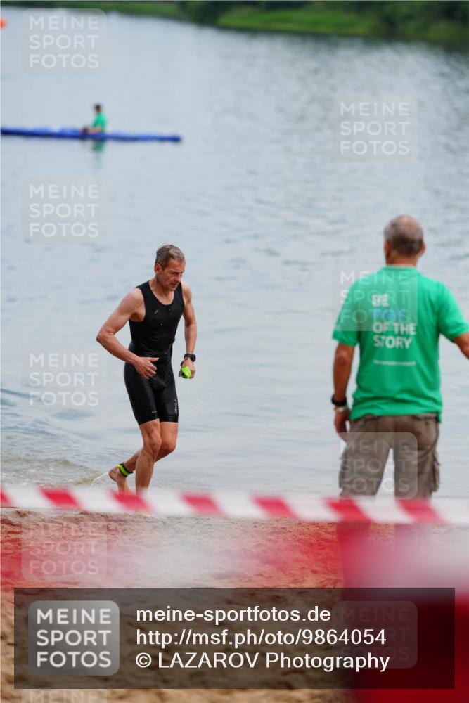 21.06.2026 - 29. Vierlanden-Triathlon LAZAROV Photography http://msf.ph/oto/9864054 21.06.2026 11:18:23 Schwimmen 769 meine-sportfotos.de