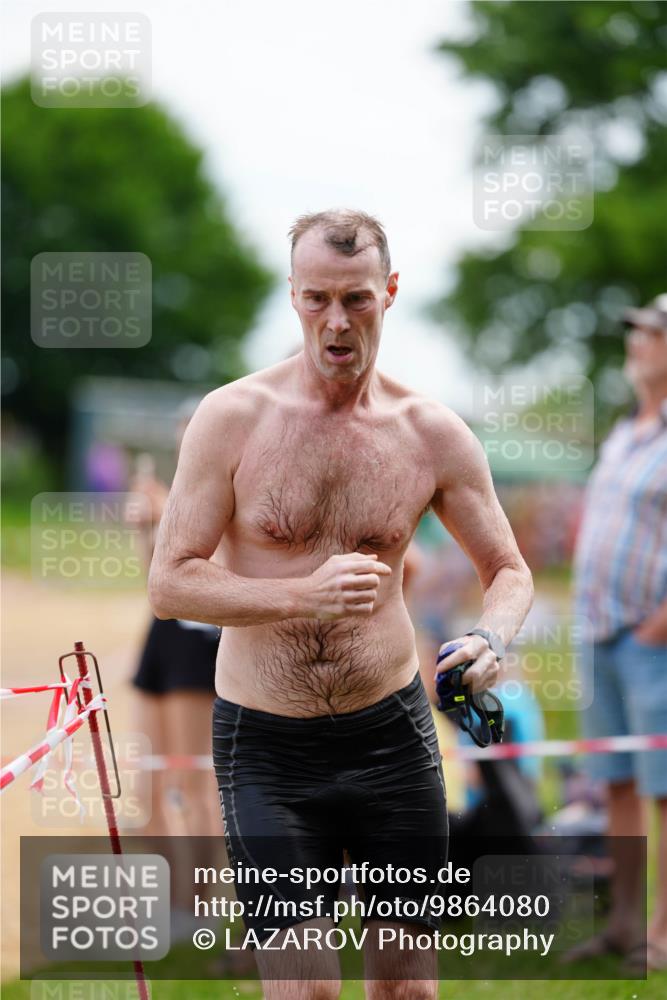21.06.2026 - 29. Vierlanden-Triathlon LAZAROV Photography http://msf.ph/oto/9864080 21.06.2026 11:18:38 Schwimmen 662, 769, 786, 905 meine-sportfotos.de
