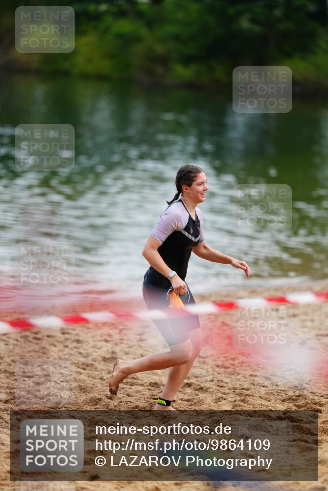 21.06.2026 - 29. Vierlanden-Triathlon LAZAROV Photography http://msf.ph/oto/9864109 21.06.2026 11:19:03 Schwimmen 776, 828, 835, 844 meine-sportfotos.de