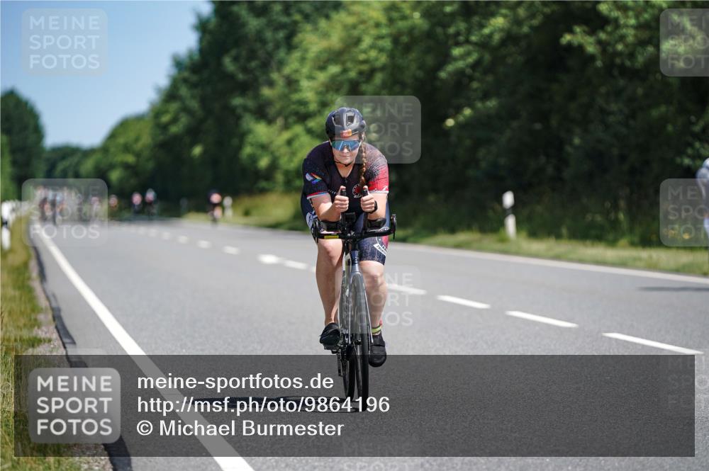 21.06.2026 - Viking Triathlon Michael Burmester http://msf.ph/oto/9864196 21.06.2026 11:46:33 Radfahren 87, 95, 119, 154, 169, 181, 181, 280, 295, 315, 355, 355, 409, 462, 462, 527, 649, 649, 655 meine-sportfotos.de