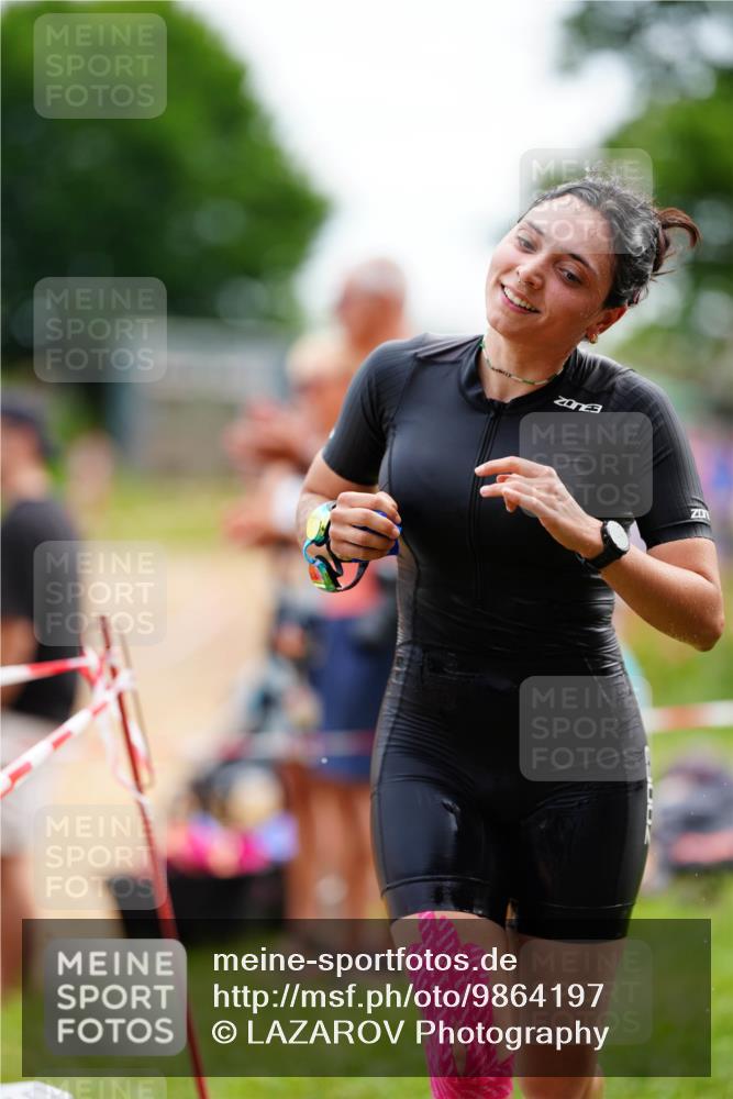 21.06.2026 - 29. Vierlanden-Triathlon LAZAROV Photography http://msf.ph/oto/9864197 21.06.2026 11:20:29 Schwimmen 237, 790, 804, 883 meine-sportfotos.de