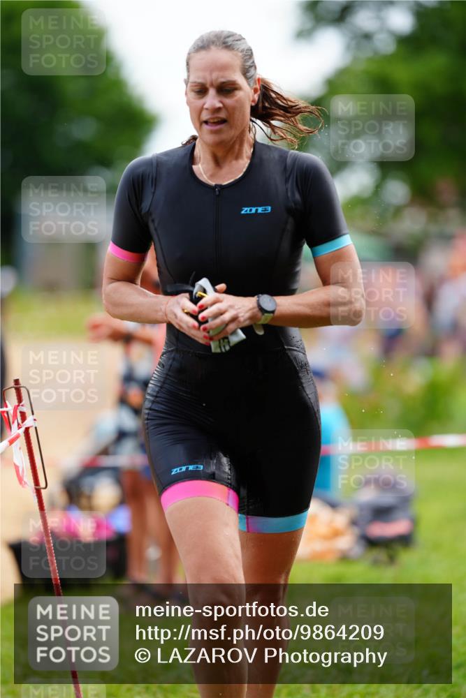 21.06.2026 - 29. Vierlanden-Triathlon LAZAROV Photography http://msf.ph/oto/9864209 21.06.2026 11:20:39 Schwimmen 804, 883, 887, 892 meine-sportfotos.de