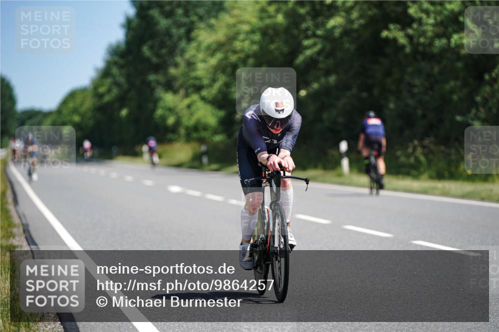 21.06.2026 - Viking Triathlon Michael Burmester http://msf.ph/oto/9864257 21.06.2026 11:46:58 Radfahren 119, 122, 169, 237, 241, 280, 286, 301, 315, 355, 365, 426, 459, 462, 552, 565, 619, 655 meine-sportfotos.de