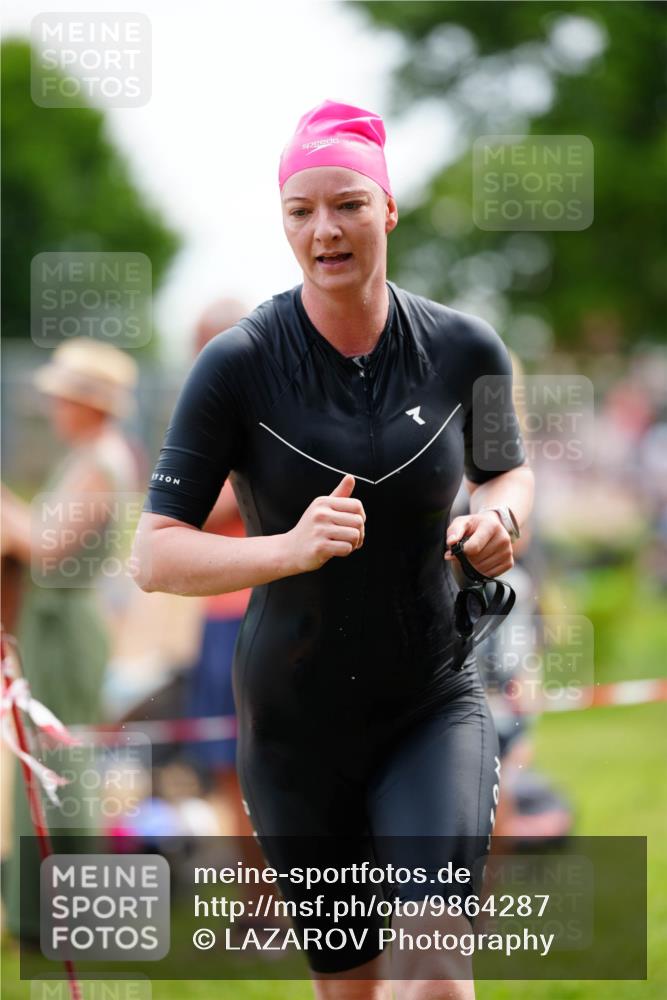 21.06.2026 - 29. Vierlanden-Triathlon LAZAROV Photography http://msf.ph/oto/9864287 21.06.2026 11:22:08 Schwimmen 866, 872 meine-sportfotos.de