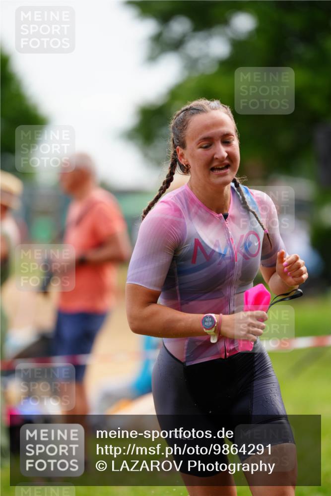 21.06.2026 - 29. Vierlanden-Triathlon LAZAROV Photography http://msf.ph/oto/9864291 21.06.2026 11:22:10 Schwimmen 866, 872 meine-sportfotos.de