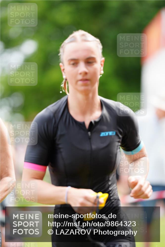 21.06.2026 - 29. Vierlanden-Triathlon LAZAROV Photography http://msf.ph/oto/9864323 21.06.2026 11:22:39 Schwimmen 841, 848, 873, 878, 899, 906 meine-sportfotos.de