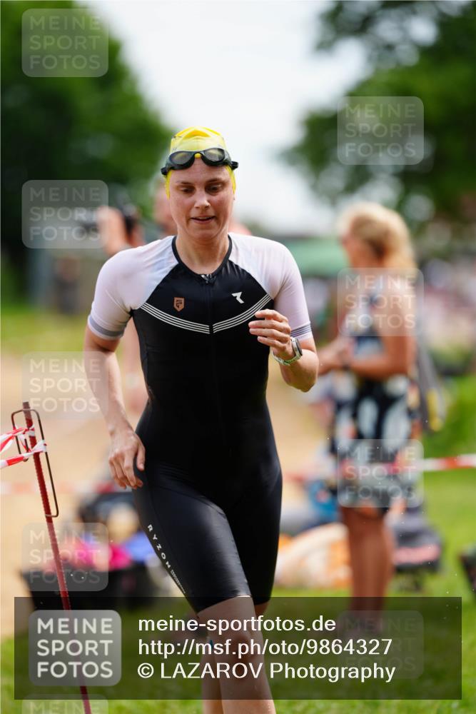 21.06.2026 - 29. Vierlanden-Triathlon LAZAROV Photography http://msf.ph/oto/9864327 21.06.2026 11:22:42 Schwimmen 841, 848, 873, 878, 885, 899, 906 meine-sportfotos.de