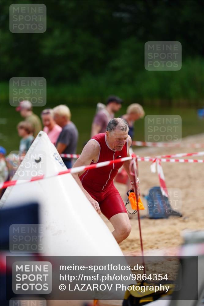 21.06.2026 - 29. Vierlanden-Triathlon LAZAROV Photography http://msf.ph/oto/9864354 21.06.2026 11:23:10 Schwimmen 762, 829, 854, 880 meine-sportfotos.de