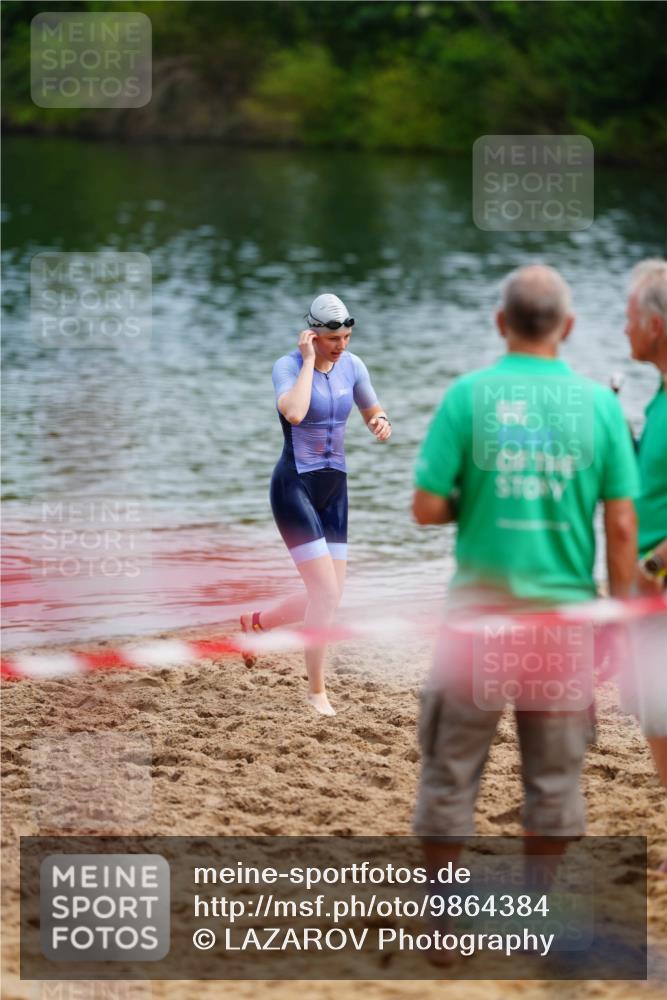 21.06.2026 - 29. Vierlanden-Triathlon LAZAROV Photography http://msf.ph/oto/9864384 21.06.2026 11:23:41 Schwimmen 842 meine-sportfotos.de