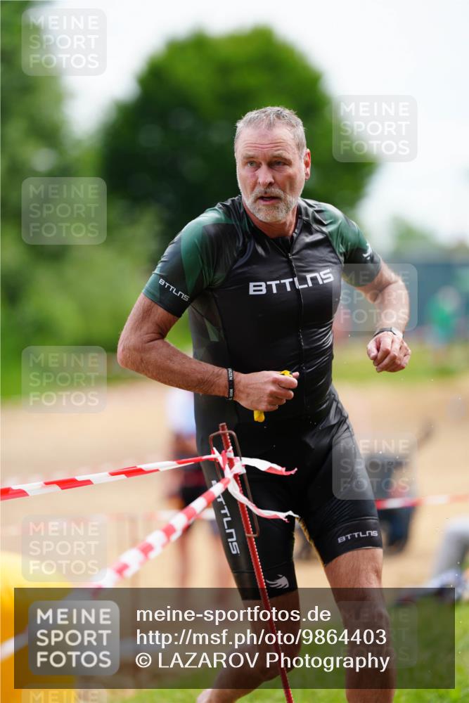 21.06.2026 - 29. Vierlanden-Triathlon LAZAROV Photography http://msf.ph/oto/9864403 21.06.2026 11:23:57 Schwimmen 771 meine-sportfotos.de
