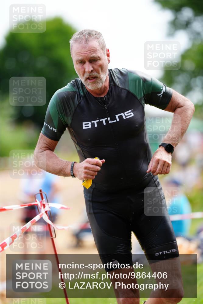21.06.2026 - 29. Vierlanden-Triathlon LAZAROV Photography http://msf.ph/oto/9864406 21.06.2026 11:23:57 Schwimmen 771 meine-sportfotos.de