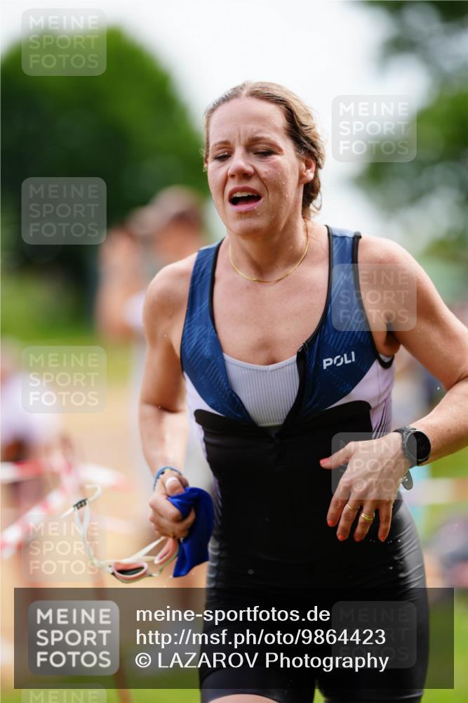 21.06.2026 - 29. Vierlanden-Triathlon LAZAROV Photography http://msf.ph/oto/9864423 21.06.2026 11:24:22 Schwimmen 818, 831, 869, 903 meine-sportfotos.de