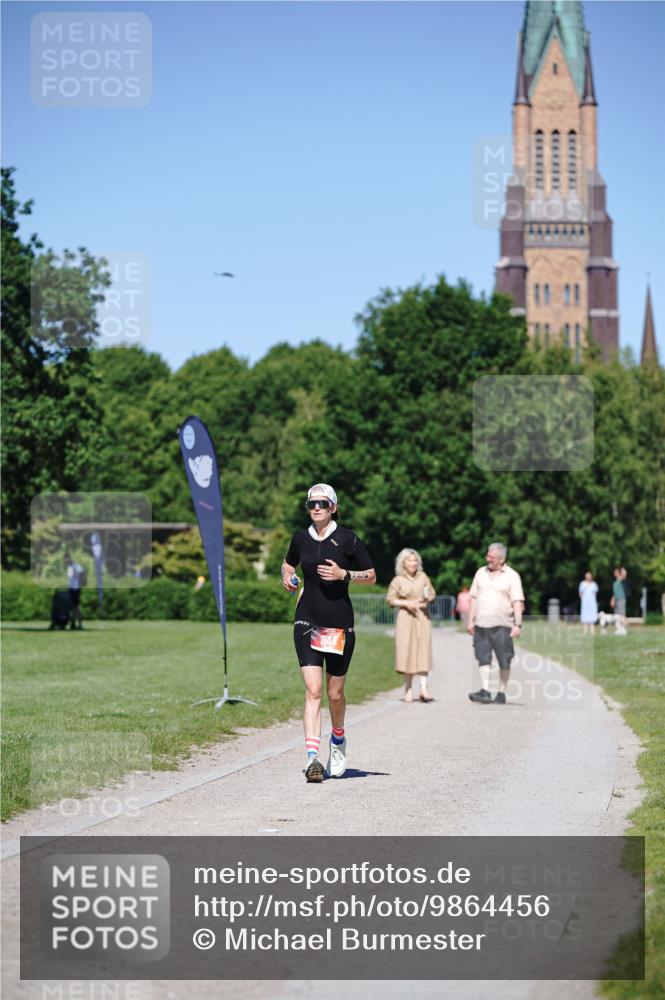 21.06.2026 - Viking Triathlon Michael Burmester http://msf.ph/oto/9864456 21.06.2026 16:42:57 Laufen 344 meine-sportfotos.de