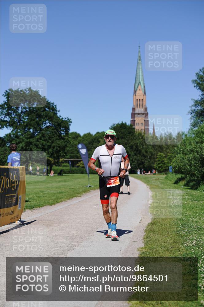 21.06.2026 - Viking Triathlon Michael Burmester http://msf.ph/oto/9864501 21.06.2026 16:43:47 Laufen 81 meine-sportfotos.de