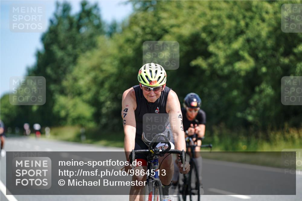 21.06.2026 - Viking Triathlon Michael Burmester http://msf.ph/oto/9864513 21.06.2026 11:48:57 Radfahren 167, 175, 203, 250, 283, 291, 296, 298, 305, 307, 433, 473 meine-sportfotos.de