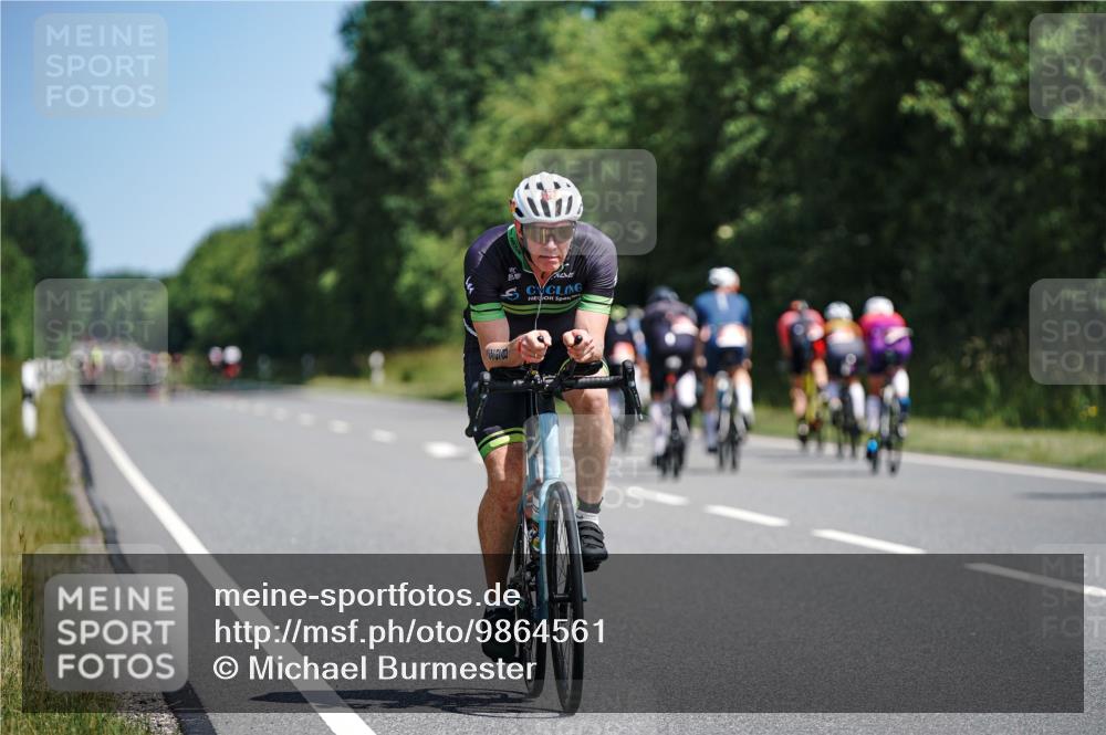 21.06.2026 - Viking Triathlon Michael Burmester http://msf.ph/oto/9864561 21.06.2026 11:49:09 Radfahren 167, 175, 203, 296, 298, 302, 307, 368, 433, 473 meine-sportfotos.de