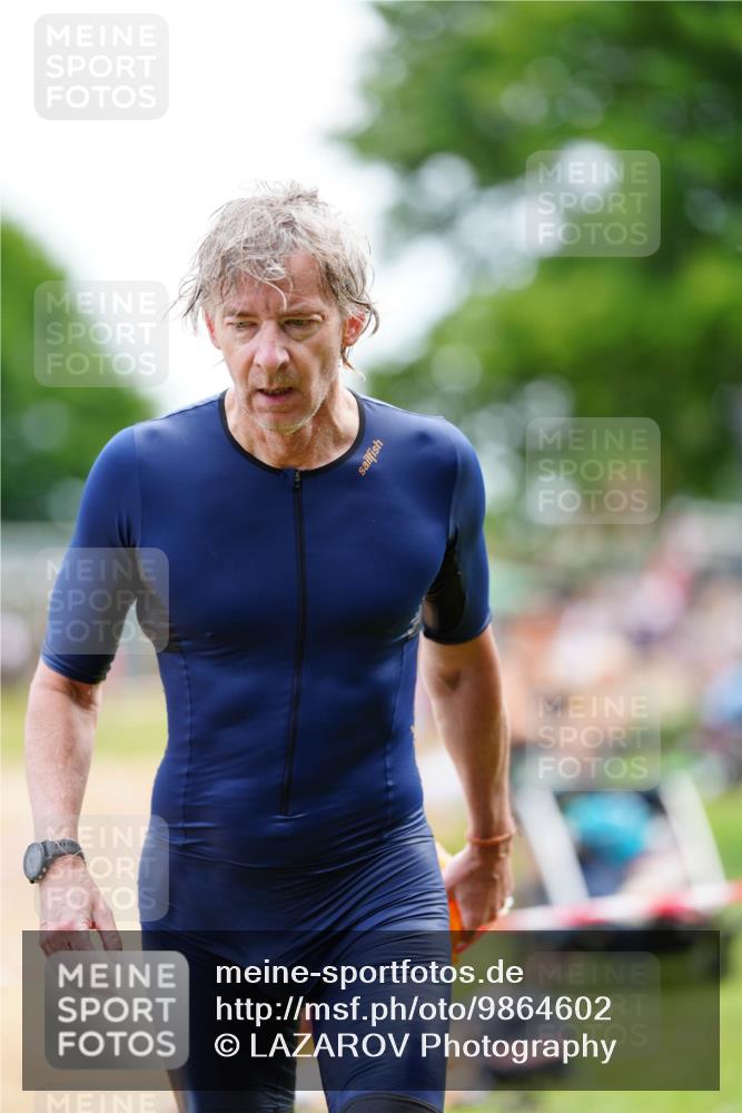 21.06.2026 - 29. Vierlanden-Triathlon LAZAROV Photography http://msf.ph/oto/9864602 21.06.2026 11:28:11 Schwimmen 816, 850 meine-sportfotos.de