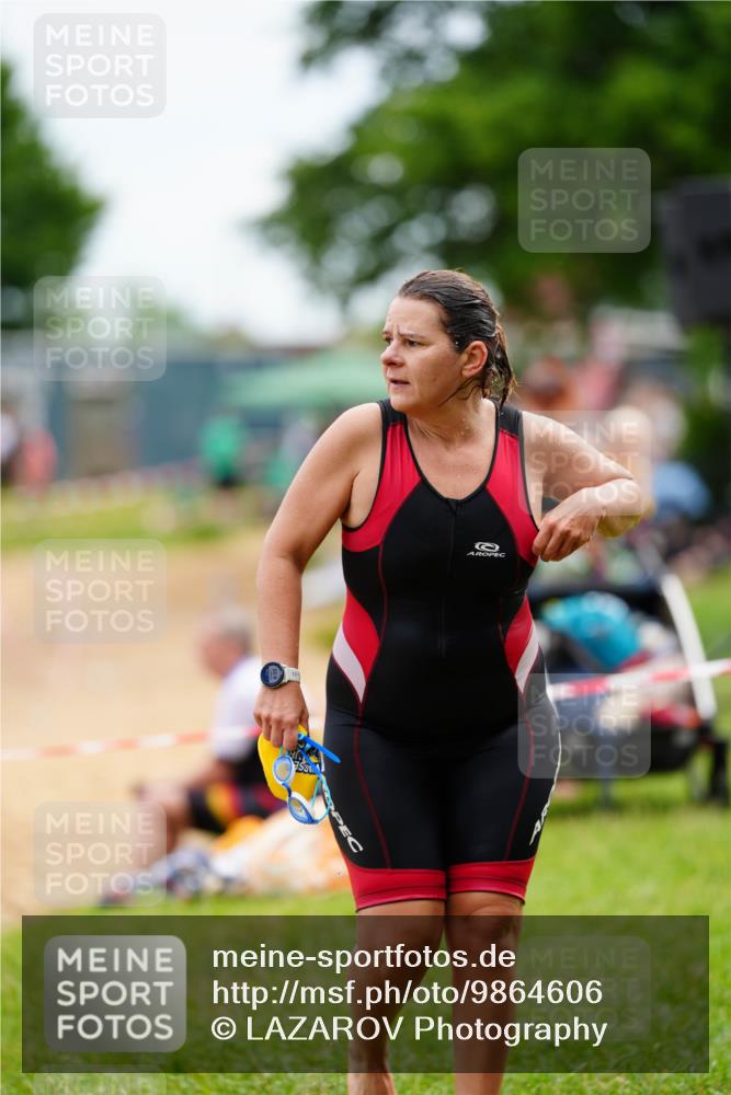 21.06.2026 - 29. Vierlanden-Triathlon LAZAROV Photography http://msf.ph/oto/9864606 21.06.2026 11:28:15 Schwimmen 816, 850 meine-sportfotos.de